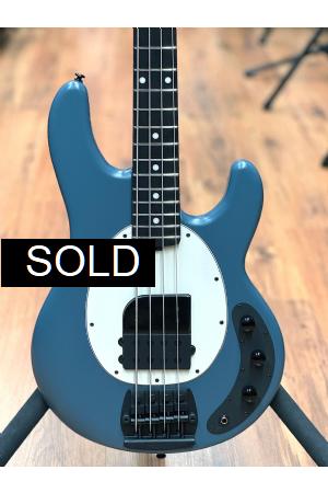 Music Man Tim Commerford Passive Stingray Quentin Blue Music Man Tim Commerford Passive Stingray Quentin Blue